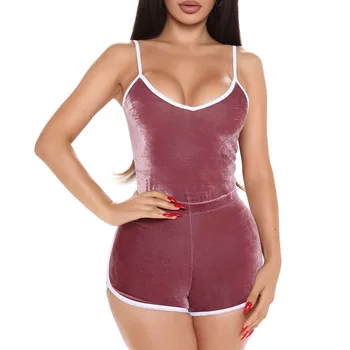 

Hot Fashion Women 2 Piece Velvet Sleepwear Set Sexy Sleeveless Cami Top and Short Pant Pajamas Set Nightwear Lingerie Sets 2020