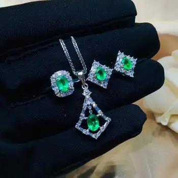 

CHARMING GREEN EMERALD GEM RING EARRINGS NECKLACE JEWELRY SET NATURAL REAL GEM 925 STERLING SILVER BEAUTIFUL GREEN COLOR GIFT