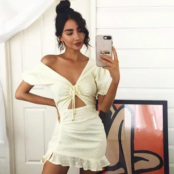 

2020 Fashion Women V-neck Hole Slim Defined Waist Vintage Beach Ruffled Mini Dress