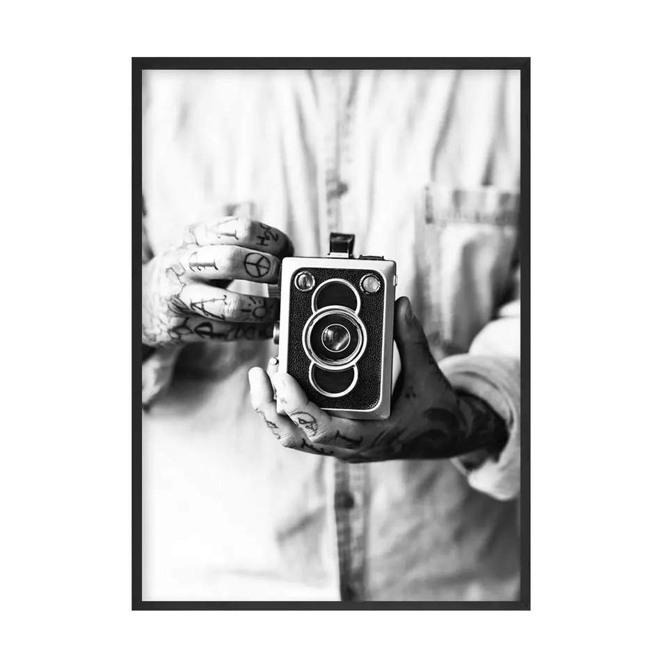 Street-Hands-Vintage-Camera-Wall-Art-Black-White-Canvas-Painting-Nordic-Poster-And-Prints-Modern-Wall