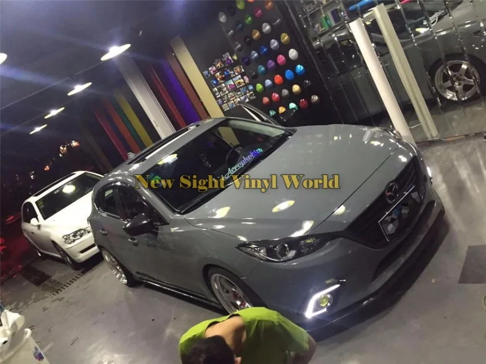 Ultra-Gloss-Cement-Grey-Vinyl-Wrap (8)