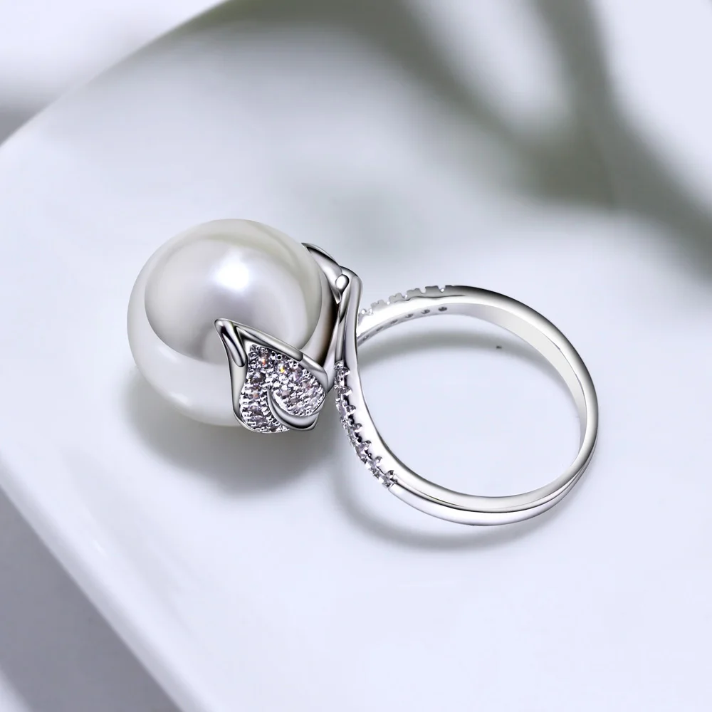 white pearl ring (2)