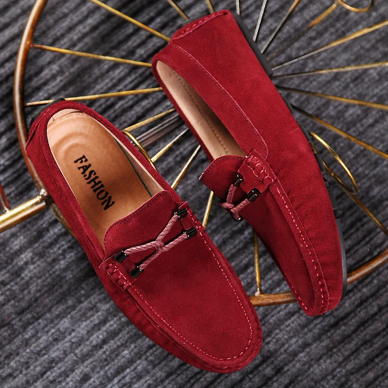 

Mens Red Loafers Brand 2020 Fashion Summer Style Soft Moccasins Men Loafer Suede Leather Shoes Men Flats Gommino Driving Shoes