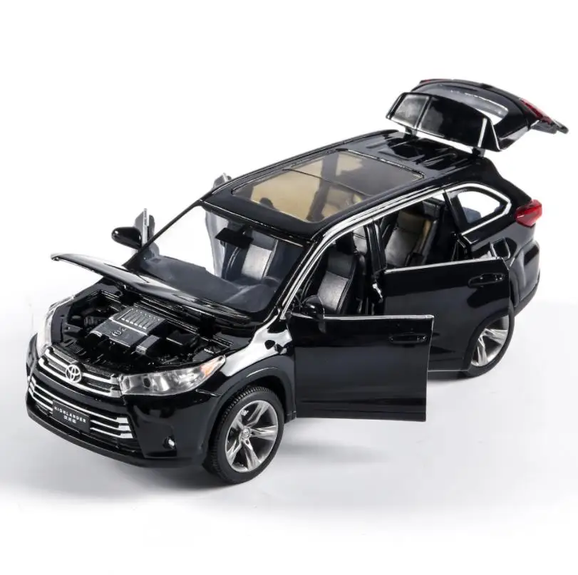 1/32 Toyota Highlander Diecasts & Toy Vehicles Car Model With Sound&Light Collection Car Toys For Boy Children Gift birthday