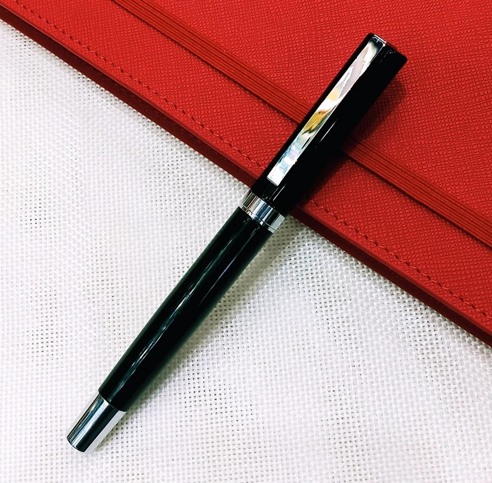 Black roller pen Рекламная подарочная металлическая шариковая ручка и шариковая ручка для лаковой отделки для Рекламных ручек - Цвет: Black roller pen