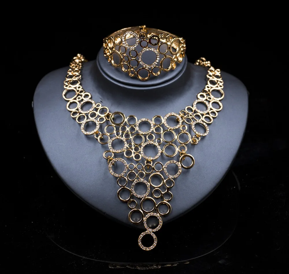 4193097612_745650842