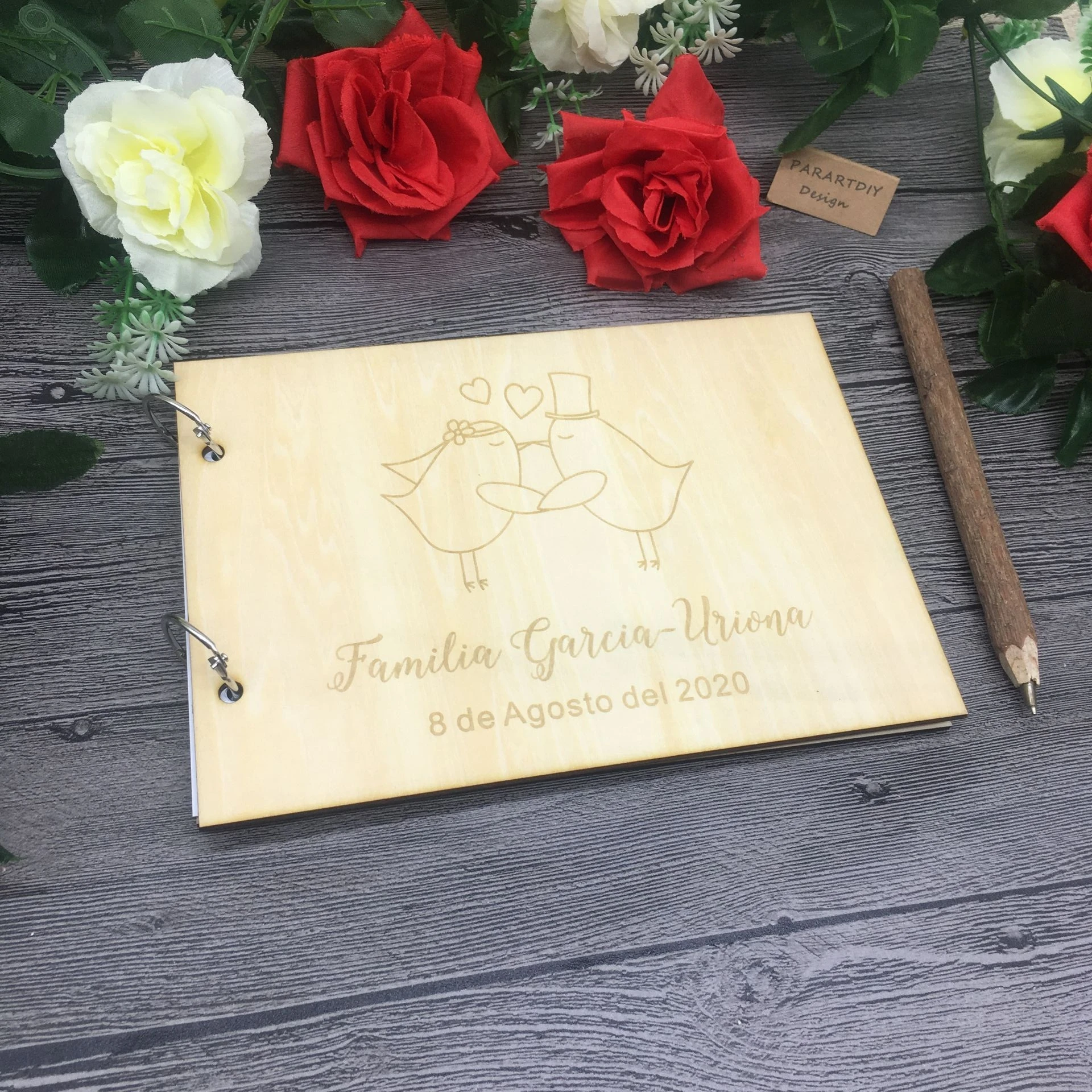 Деревянная Свадебная книга с выгравированным изображением имени даты дня