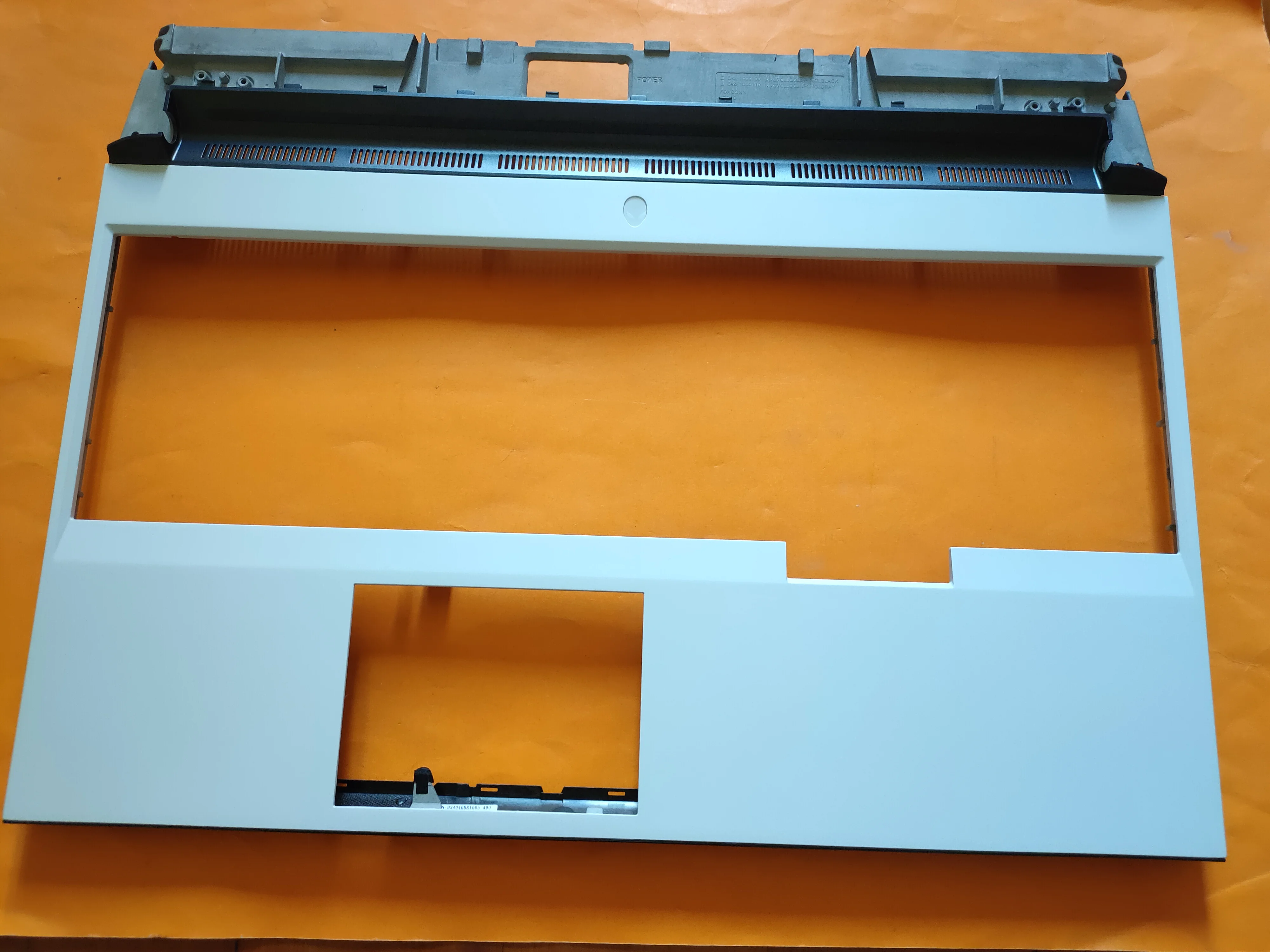 

New for dell Alienware Area 51m ALWA51 C COVER 0DVV0V