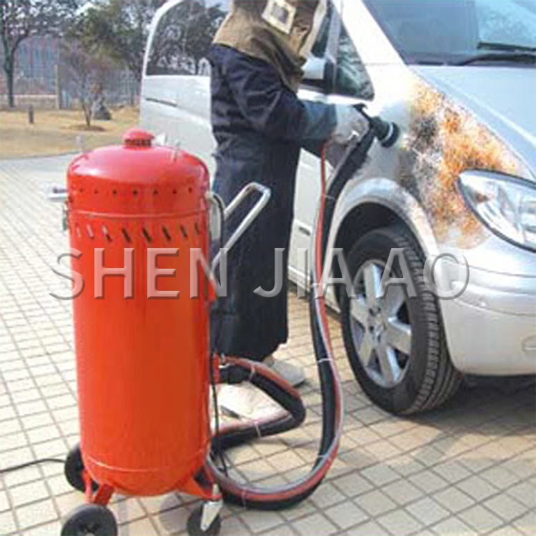 28 Gallons automatic recycling sandblasting machine, rust and oil removal sandbl
