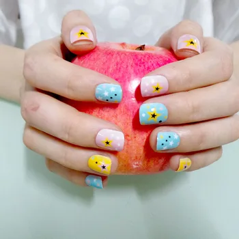 

20Pcs New Soft Children's Wearable Full Cover Fake Nail Colorful Cute Star Element Fake Nail Patches Fashion Nails Adorn TN