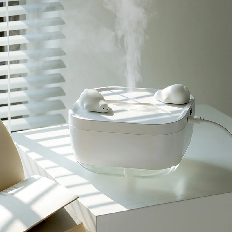 700ML Large Capacity Ultrasonic Humidifier USB Cute Polar Bear Press Button Mist Maker Humidifier Aroma Diffuser with Warm Light
