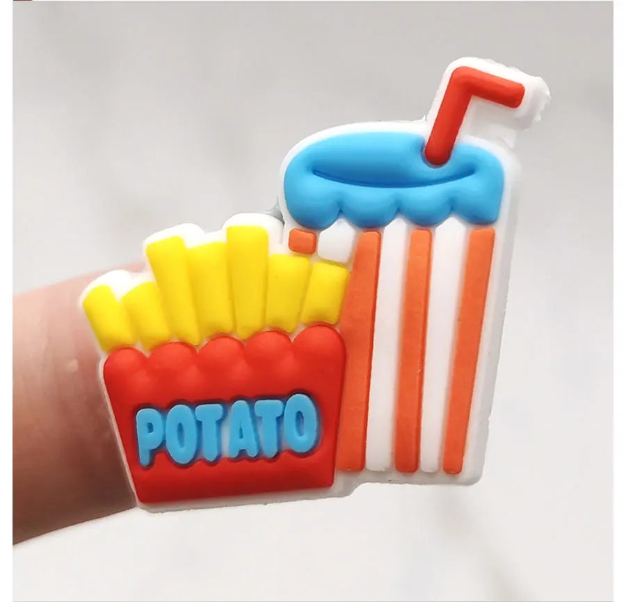 Novelty 1pcs Smiley Rainbow PVC Shoe Charms Sandal Accessories Garden Shoe Buckle Decoration For Kids Party X-mas Gift Croc Jibz