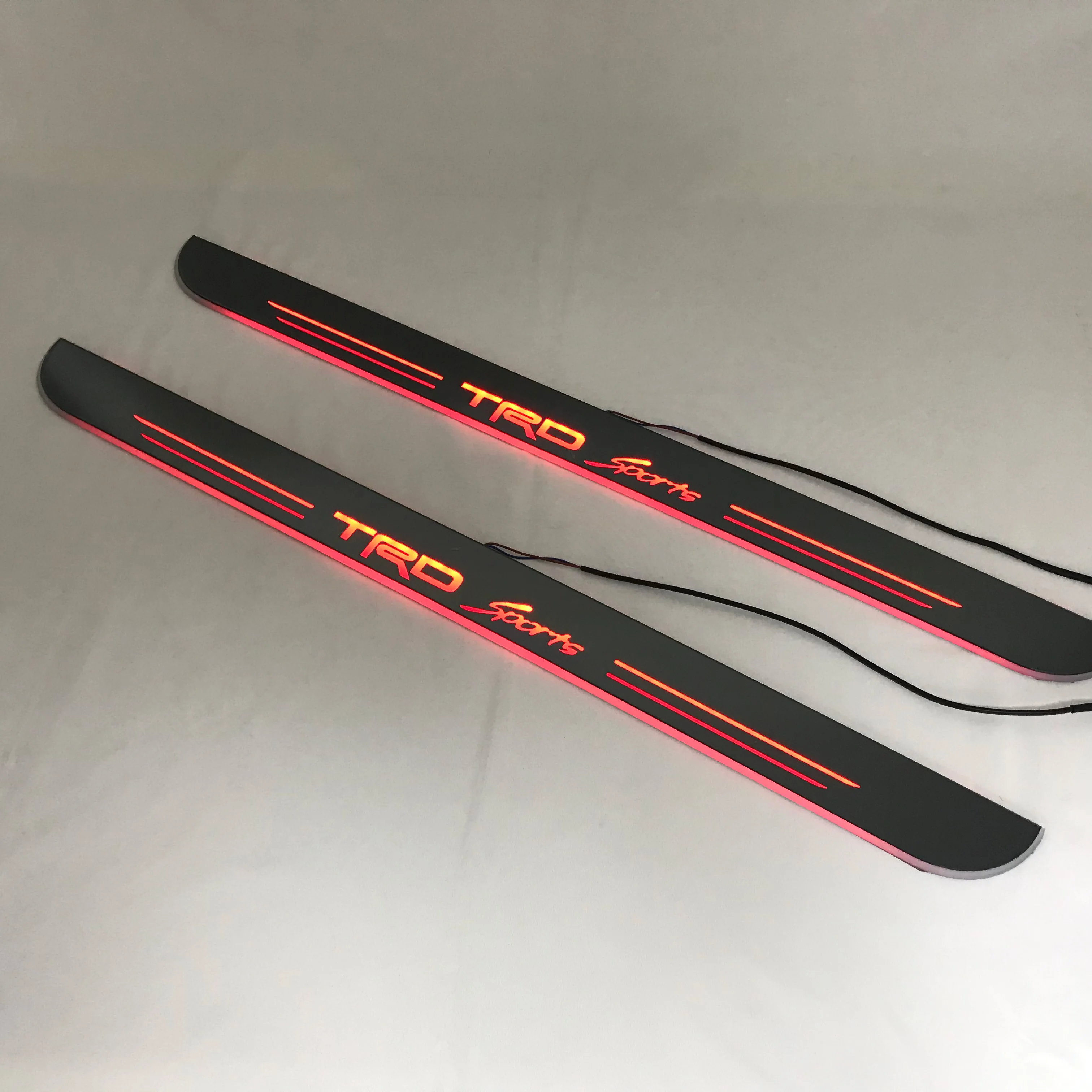 

LYQ led moving door scuff for Toyota GT86 special-purpose dynamic door sill plate welcome lamp lining overlay Flow/fixed light