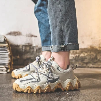 

Korean super light Shoes Men's vintage casual shoes Lace-up Platform Rubber Sports Shoes Trend Fashion Soft bottom Shoes