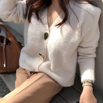 

FMFSSOM Golden Shiny Button Single Breasted Woolen Women Cardigans Sweater Casual Female Warm Elegant Autumn Winter