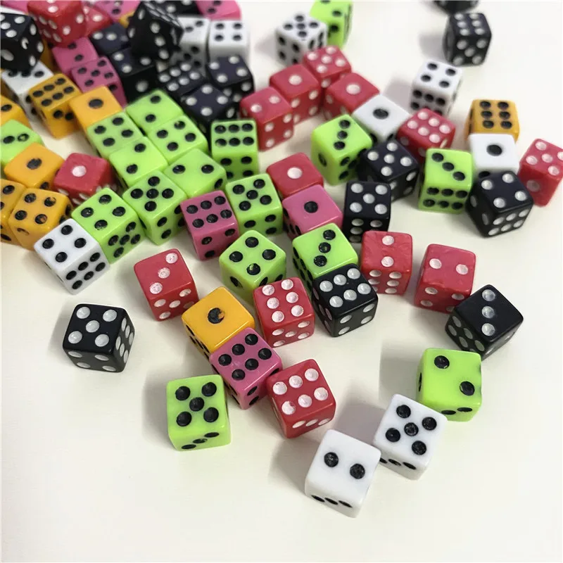 50Pcs/lot 8*8*8mm 6colors Plastic White Gaming Dice Standard Six Sided Cube For Decider Birthday Parties Board Game