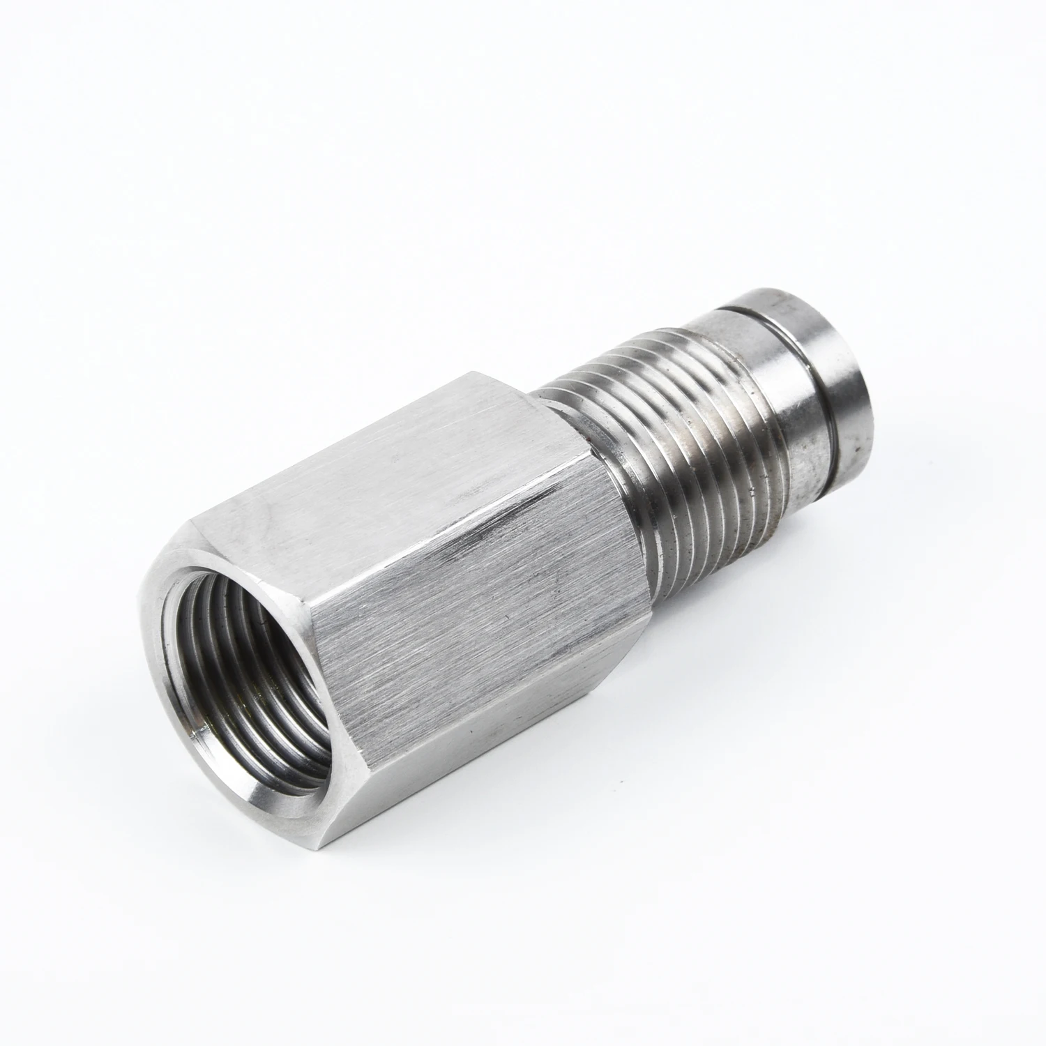 

Universal Car O2 Oxygen Sensor Extension Extender Tool Fitting 6*2.5*2.5cm