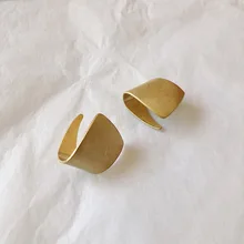 Новинка, корейские стильные серьги-гвоздики с геометрическим орнаментом, покрытые золотом и медью, для женщин, вечерние, подарки для девушек