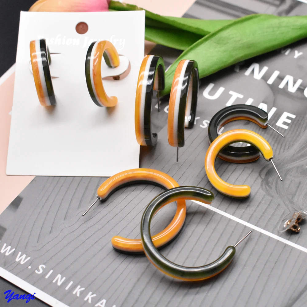 

2019 Hot Sale1 Pair Multicolor Hoop Earrings Trend Acrylic Resin Circle Round Earring Ear Ring Clip Earrings Acetate Mujer Party