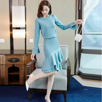 

Women's sweater set winter new knitted yarn with skirt two-piece sweater loose wear fashion temperament commuter two-piece
