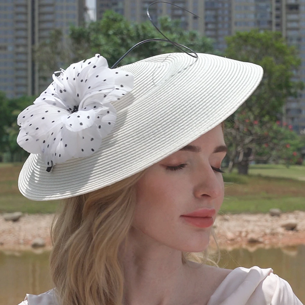 FS fascinateurs – chapeau de mariage en paille blanche et noire pour  femmes, chapeau Fedora à large bord, robe d'église, chapeaux Sinamay Derby  | AliExpress