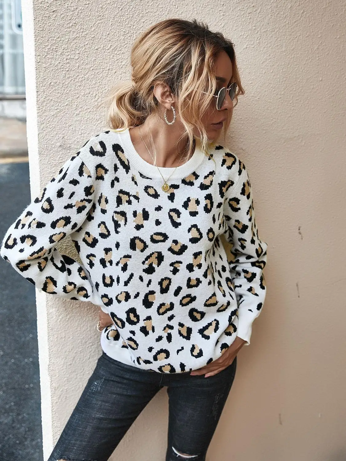 Свитер Женский вязаный с леопардовым принтом круглым вырезом длинным рукавом