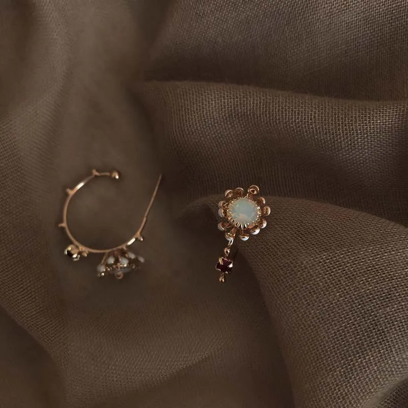 

MuHan Fashion Korean Summer Simple Exquisite Petals Crystal Stud Earrings For Women Girls Party Lady Jewelry Personality Gifts