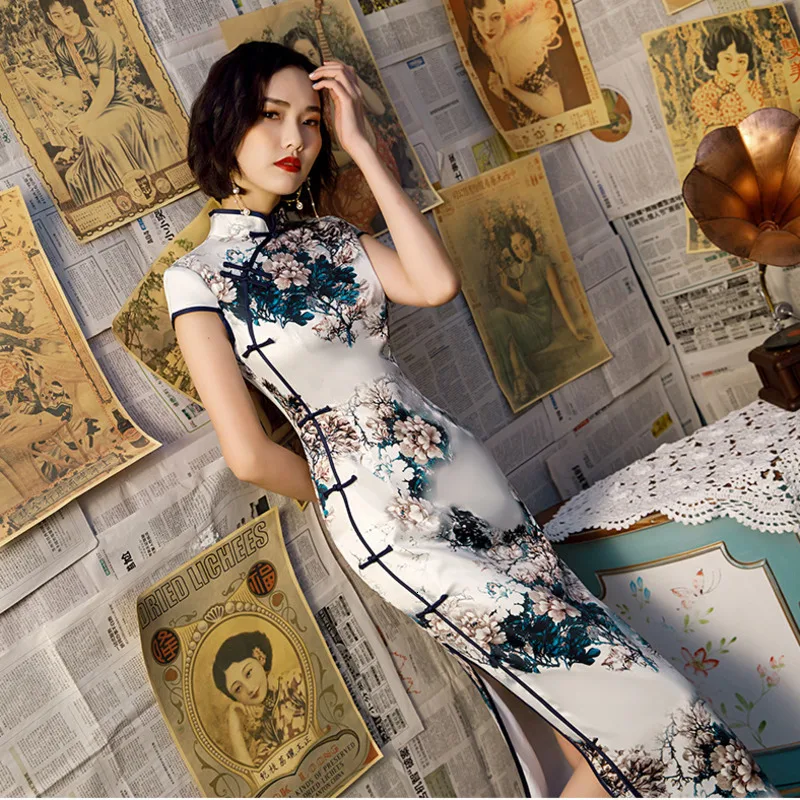 Cheongsam Longo Moderno Feminino de Seda Estilo