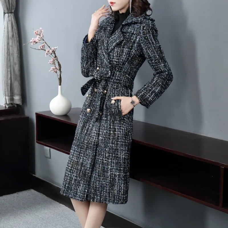 conew_10102992477_1952222817