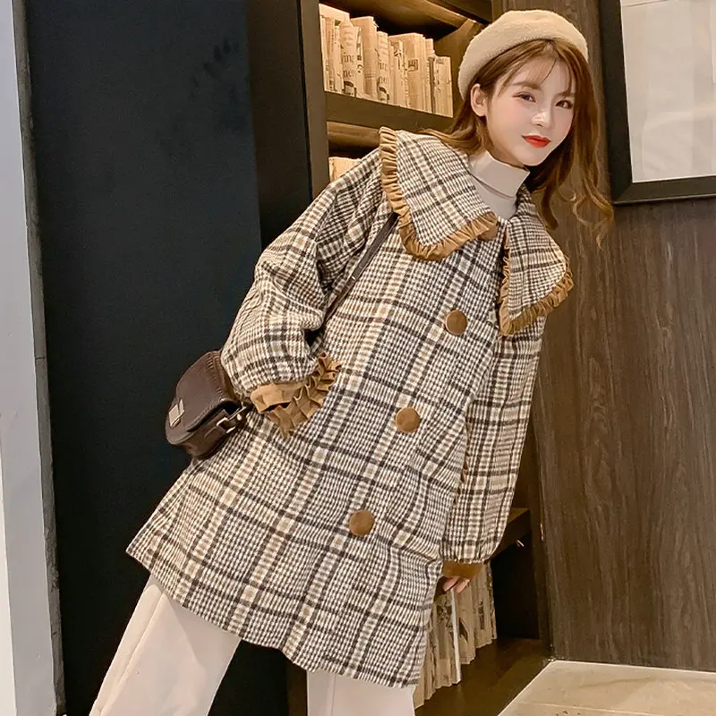 Autumn Winter Women Tweed Coats Peter Pan Collar Single-breasted Khaki Checked Overcoat Womans Plus Size Wool Blend Outerwear