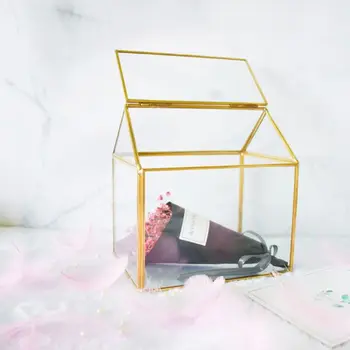 

Geometric Glass Decor Terrarium Centerpiece Tabletop Planter Handmade Copper House Shape Flower Pot for Plants Succulents U2JC