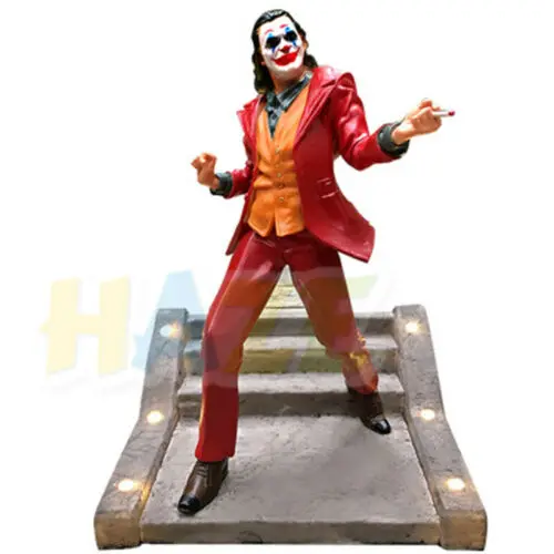 2019 Joker Joaquin Phoenix Authur Fleck Harz Figur Modell mit LED-Licht