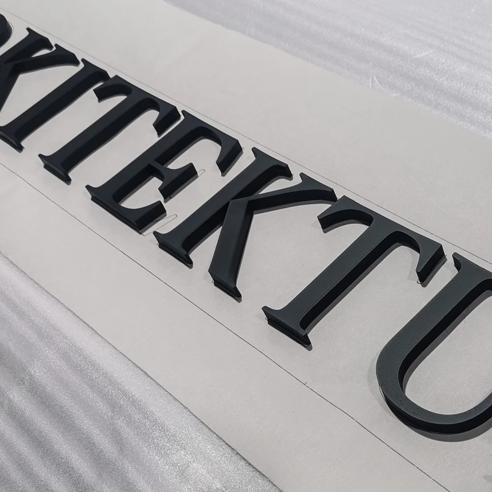 

3mm stainless steel flat cut letters with black painting