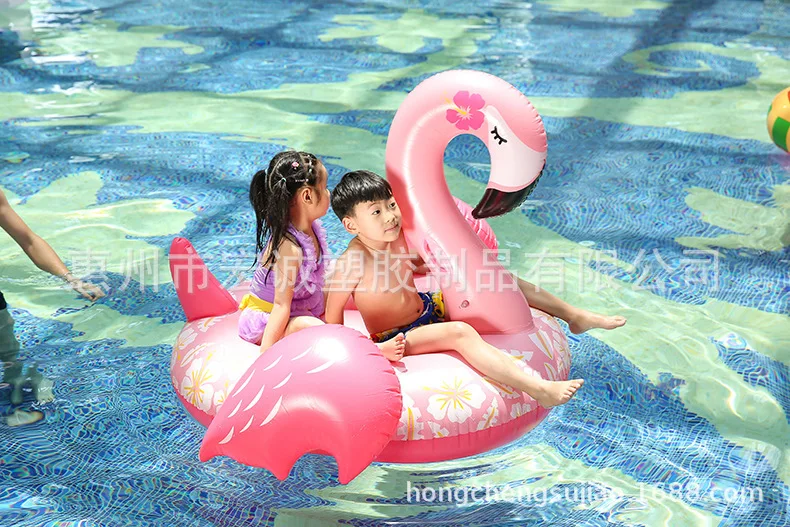 Currently Available Wholesale Hot Selling 150CM Sleeping Beauty Pink Flamingo Floating Row Riding Water Inflatable Floating Bed