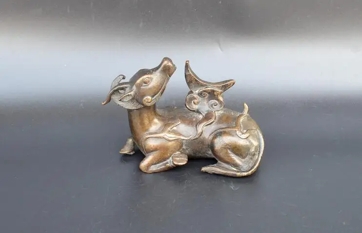 

The brass sculpture statue bronze ornaments collection of cattle pen