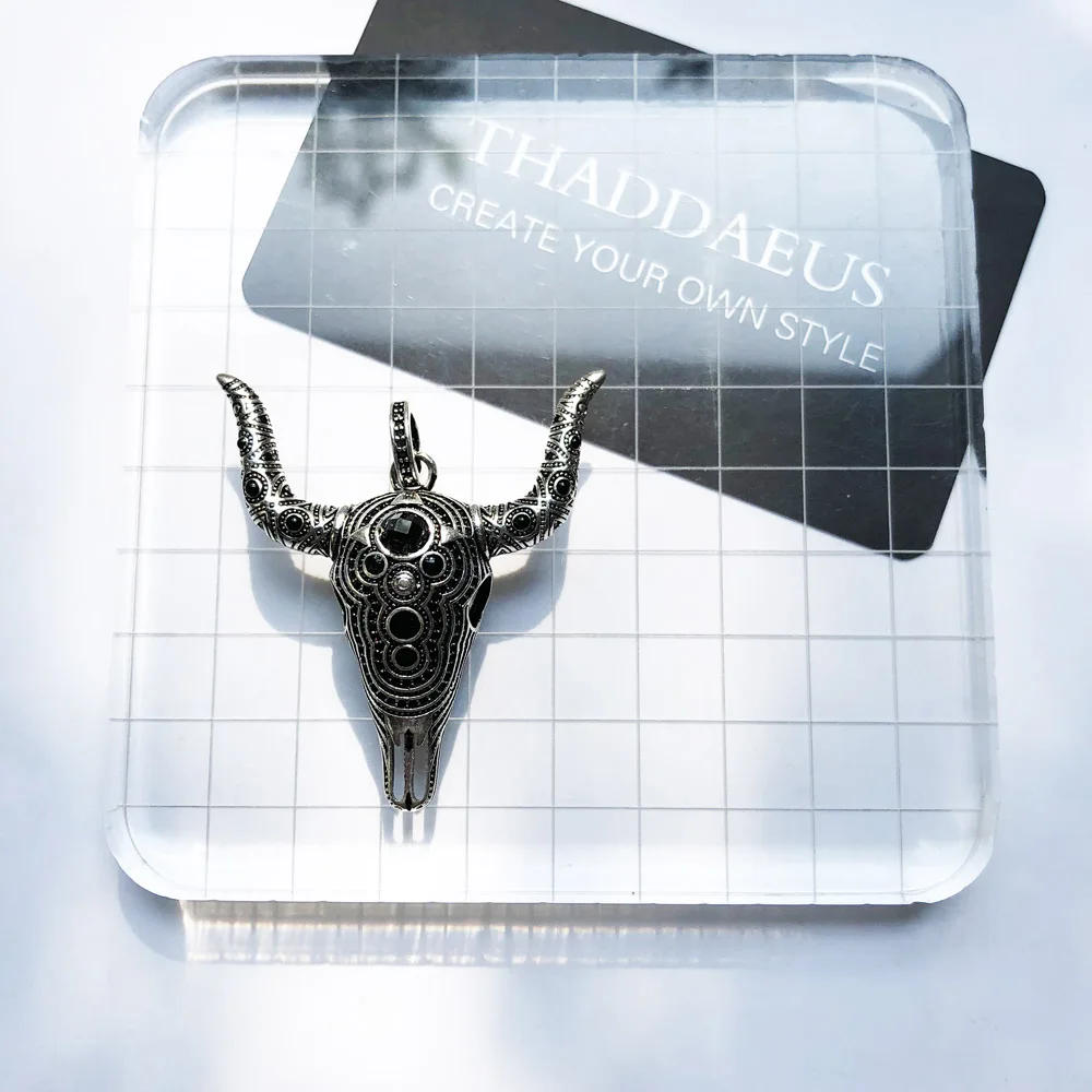 Pendant Necklace Bull Buffalo Skull Sword Fashion Vintage Rebel Jewelry Europe Bijoux Gift For Woman Men