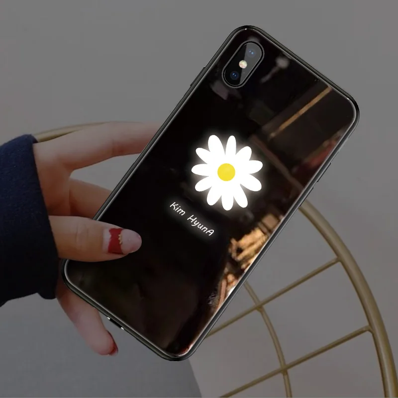 

Yagoo Smart LED Glowing Phone Case For Apple iPhone X XS XR MAX 6 6S 7 8 Plus Cases Back Cover Cute Animal Funda Luxury Fashion
