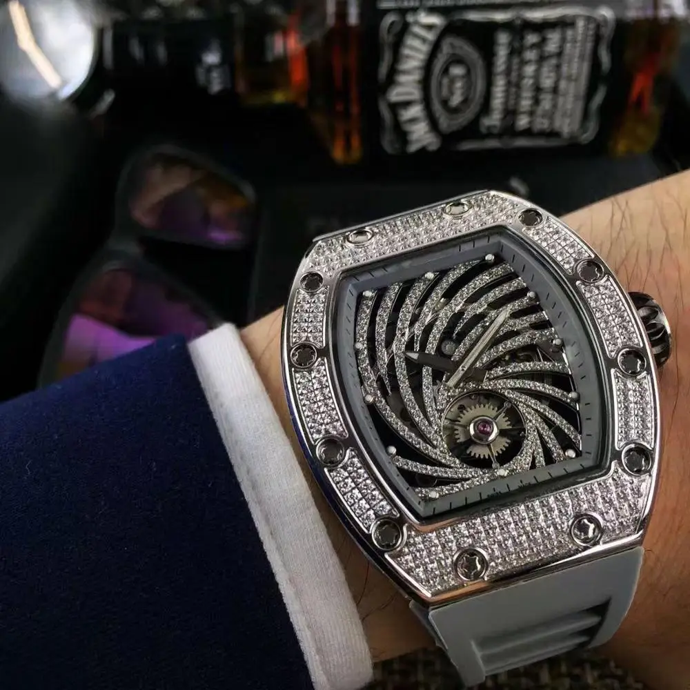 

WG09172 Mens Watches Top Brand Runway Luxury European Design Automatic Mechanical Watch