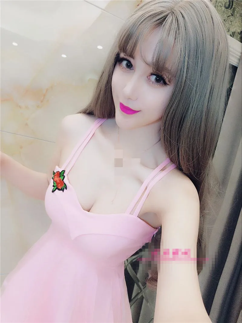 HTB1ahkFEeuSBuNjSsziq6zq8pXaH