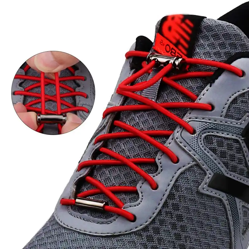 amarrar cadarço tenis