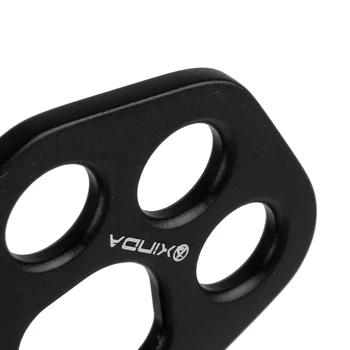 

Climbing Aluminum Alloy Little Foot 4 Hole Rigging Plate Descender Black