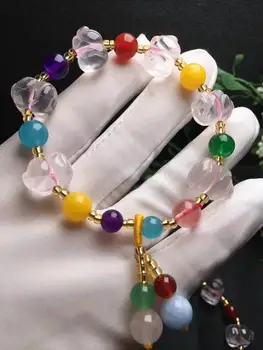 

Natural pink crystal pig bracelet woman sends friend from belt