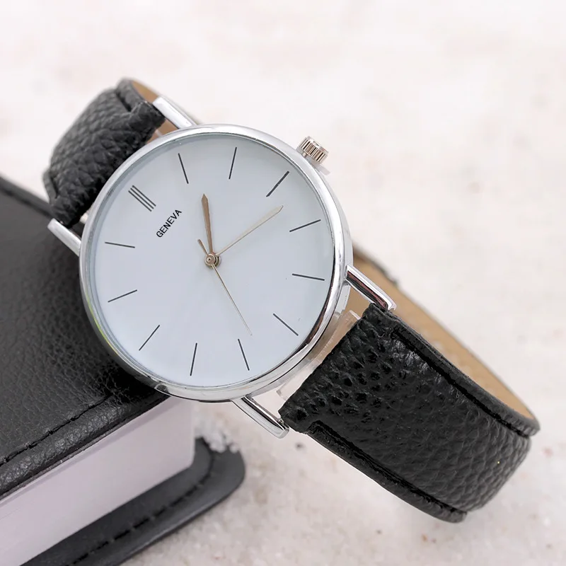 

Hot Selling Geneva Article Nail Watch Leather Belt Simple Universal Style Accessories Watch