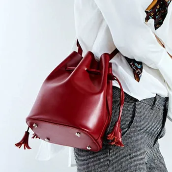 

Vintage bucket ladies messenger bag ladies shoulder bag fashion bag leather ladies leather tassel bag main handbag ladies