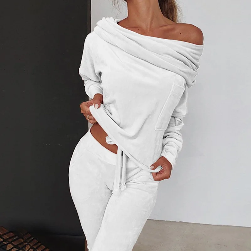 

2020 Tracksuit Women 2 pieces Set Sweatshirt Autumn One shoulder Sweatshirt Pants Sets Sport Wear Tracksuit Velvet Lounge Suit
