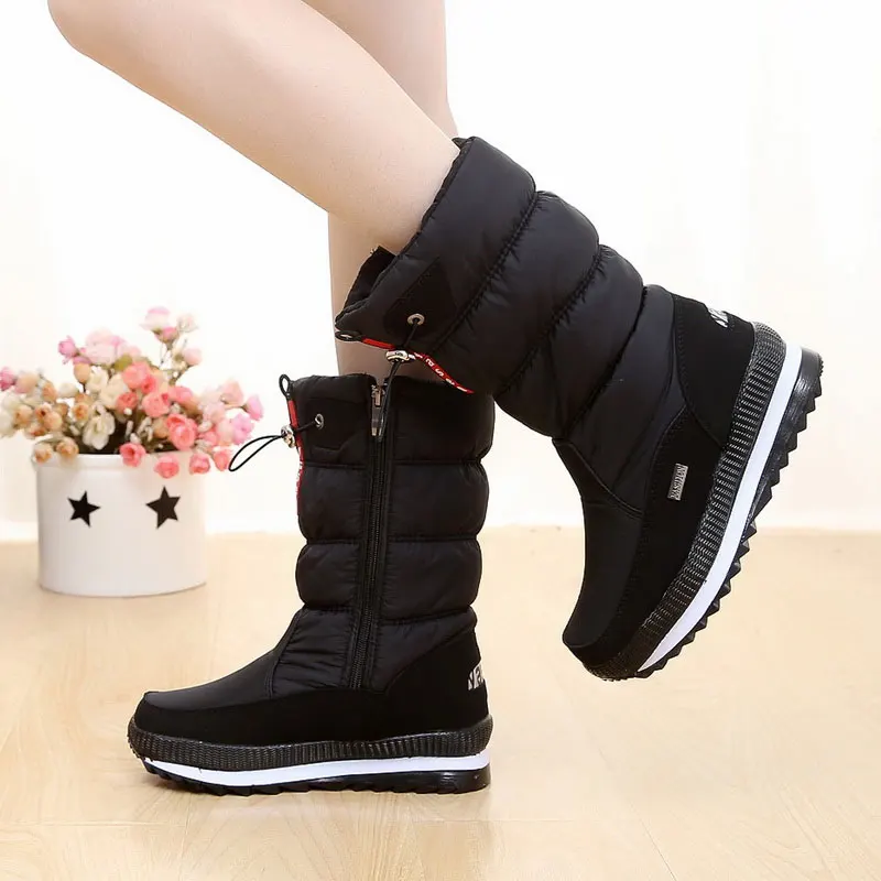 Зимняя обувь; женские ботинки; коллекция года; однотонная водонепроницаемая обувь; женские теплые плюшевые зимние ботинки до середины икры на молнии; женская обувь; botas mujer - Цвет: black
