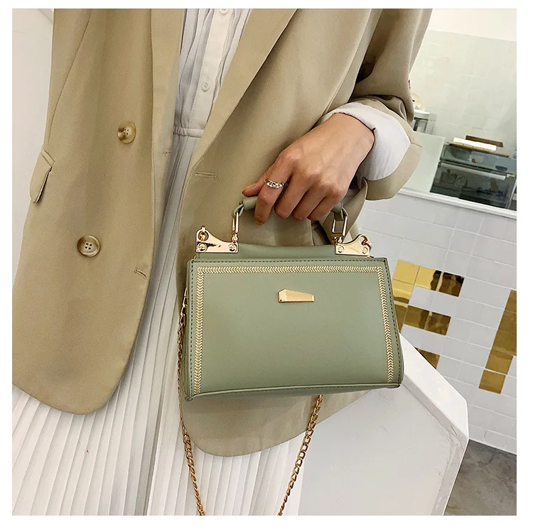 

New Type of Stereo Pillow Wrapping Mai-ear Car Suture Single Shoulder Slanting Women's Bag in 2019