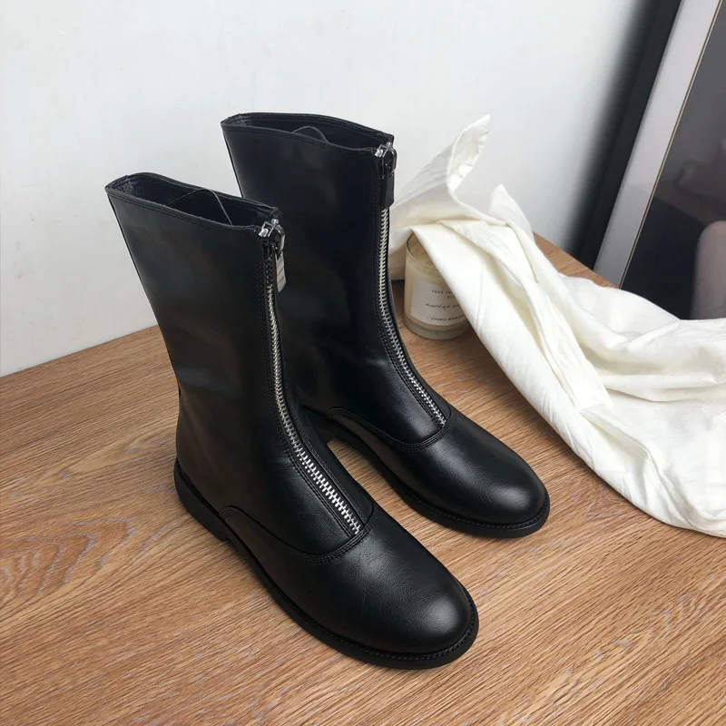 Женские ботинки на молнии спереди с круглым носком; sapato feminino; Лидер продаж; Bota Feminina; Цвет черный, белый; Брендовая обувь со звездами для подиума