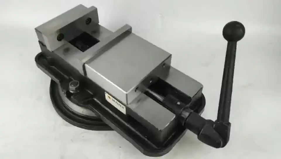 

TaiwanVERTEX rotary head bench vise For milling machine machining centers