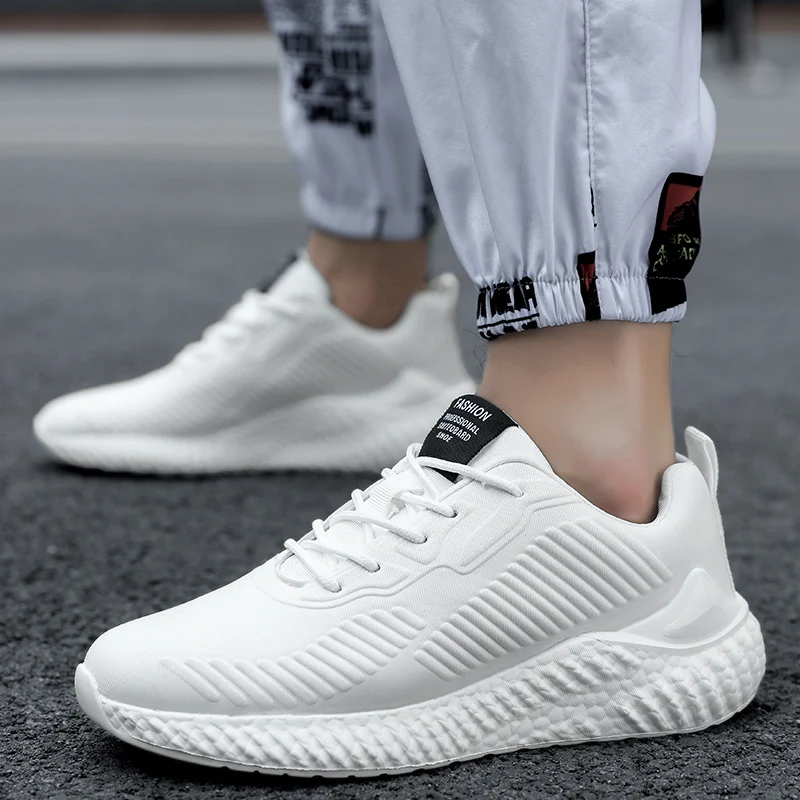 

2019 Men's Casual Shoes Soft bottom Soft bottom Comfortable Outdoor Men'sFashion Sneakers white Trend Autumn Winter sports shoes